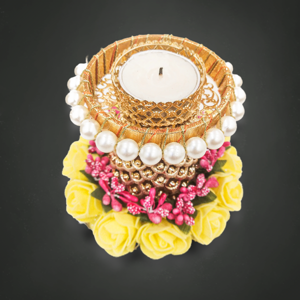 natural and artistic